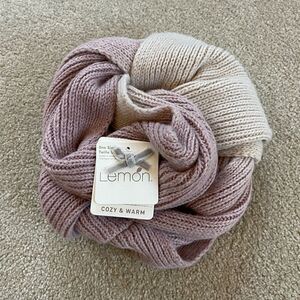 NWT Lemon ombré infinity scarf
